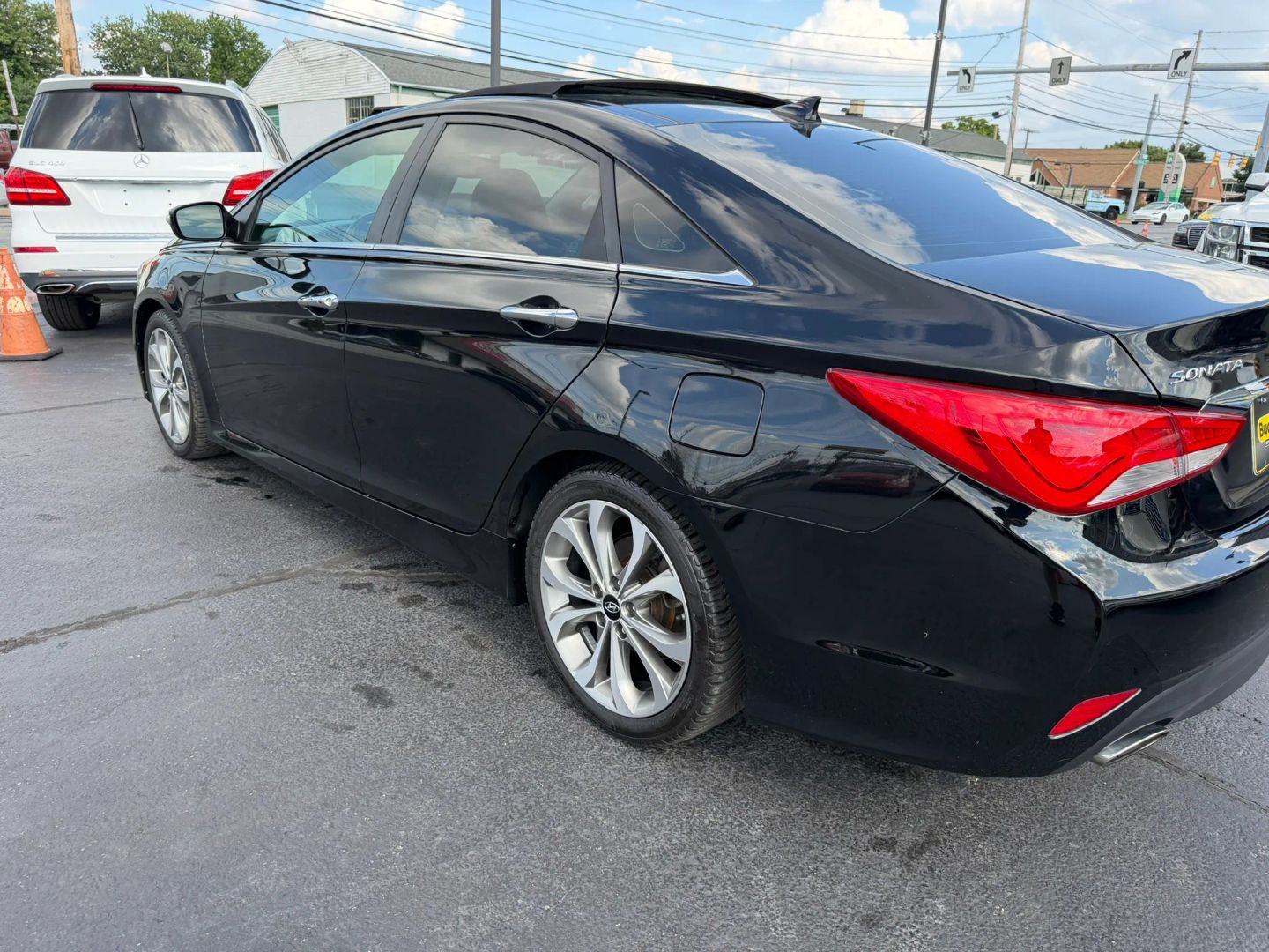 hyundai sonata 2014 5NPEC4AB6EH877686 image hyundai sonata 2014 5NPEC4AB6EH877686 image