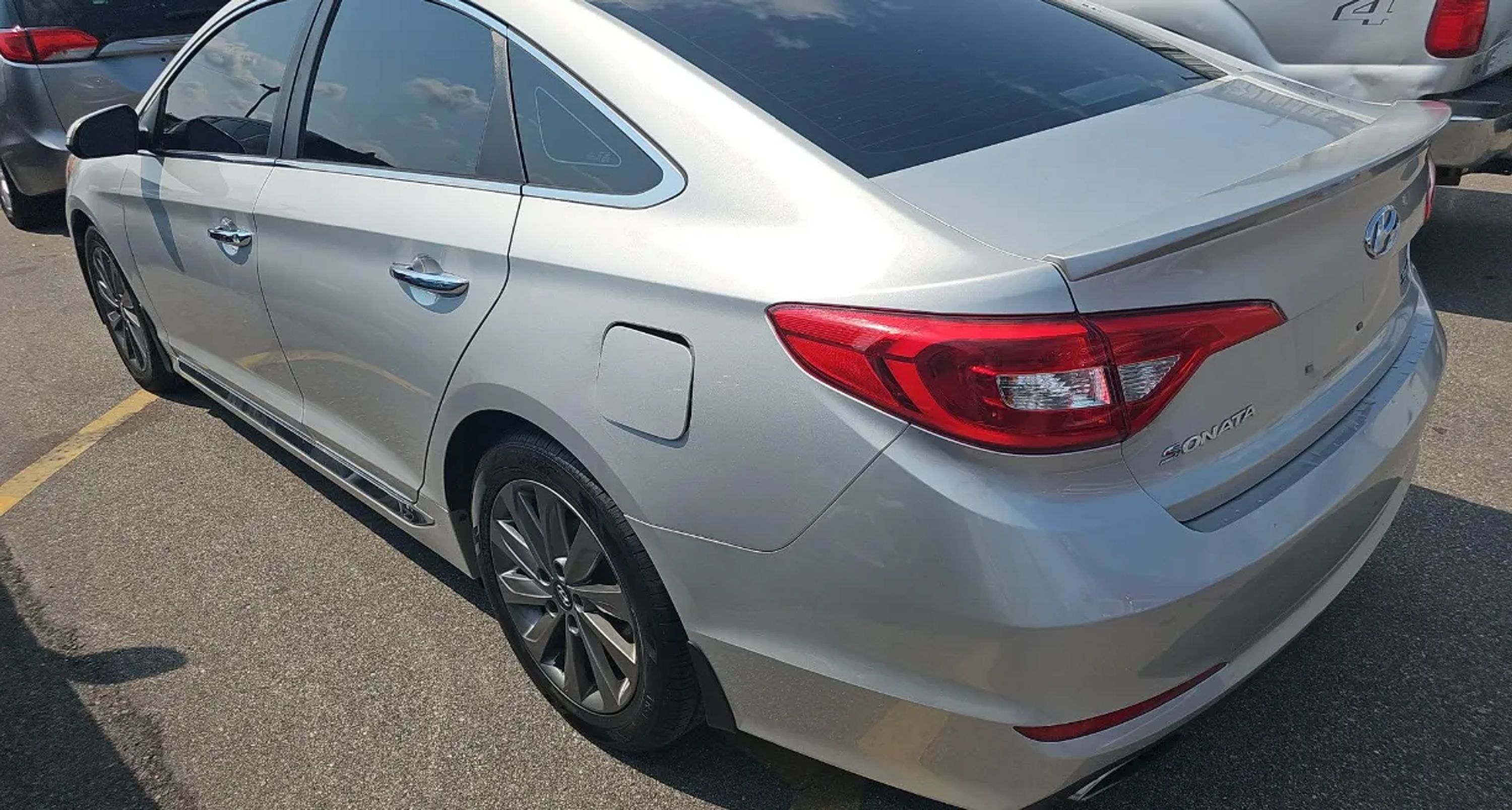 hyundai sonata 2015 5NPE34AF2FH141168 image hyundai sonata 2015 5NPE34AF2FH141168 image