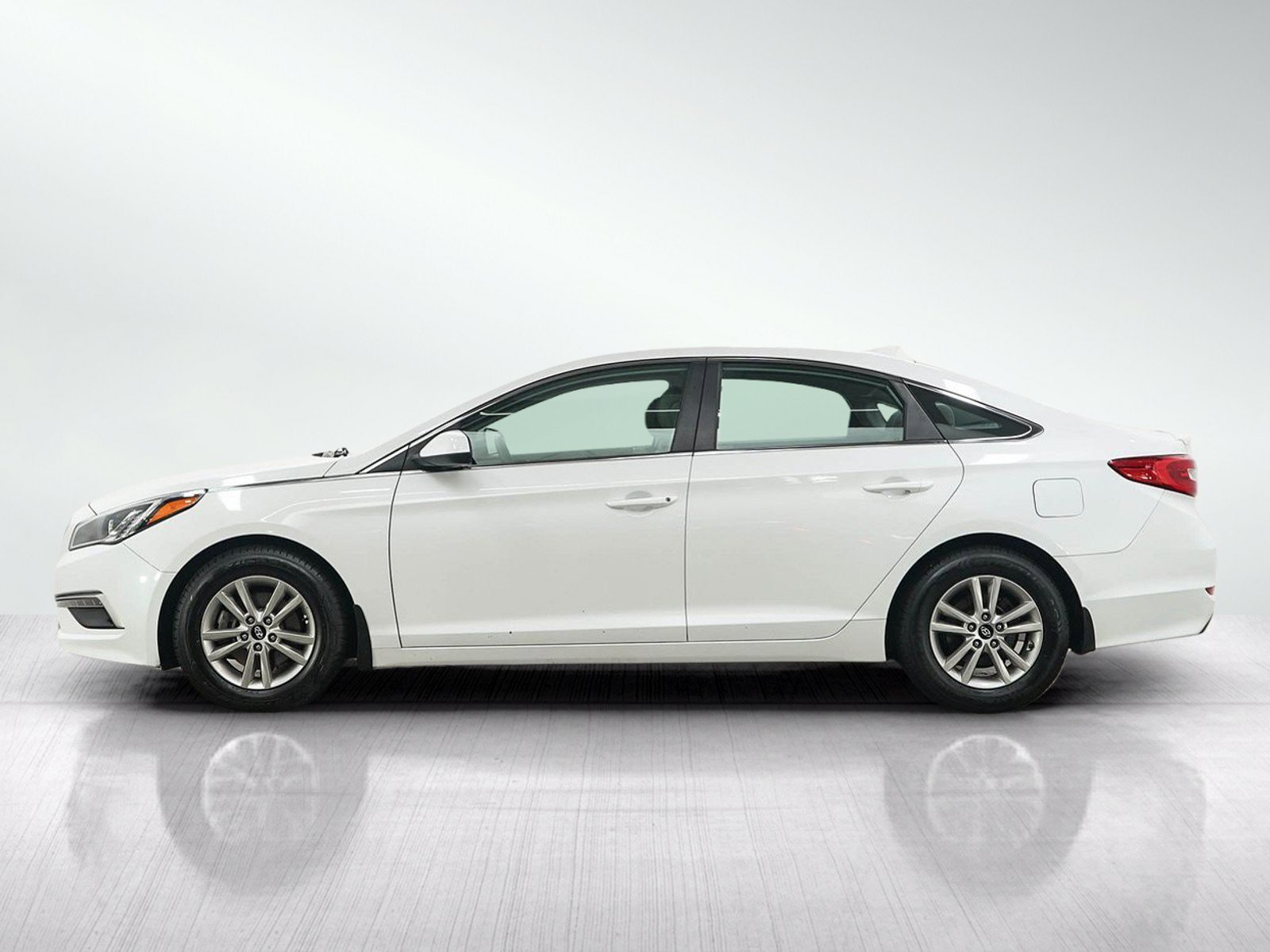 hyundai sonata 2015 5NPE24AF6FH234195 image hyundai sonata 2015 5NPE24AF6FH234195 image