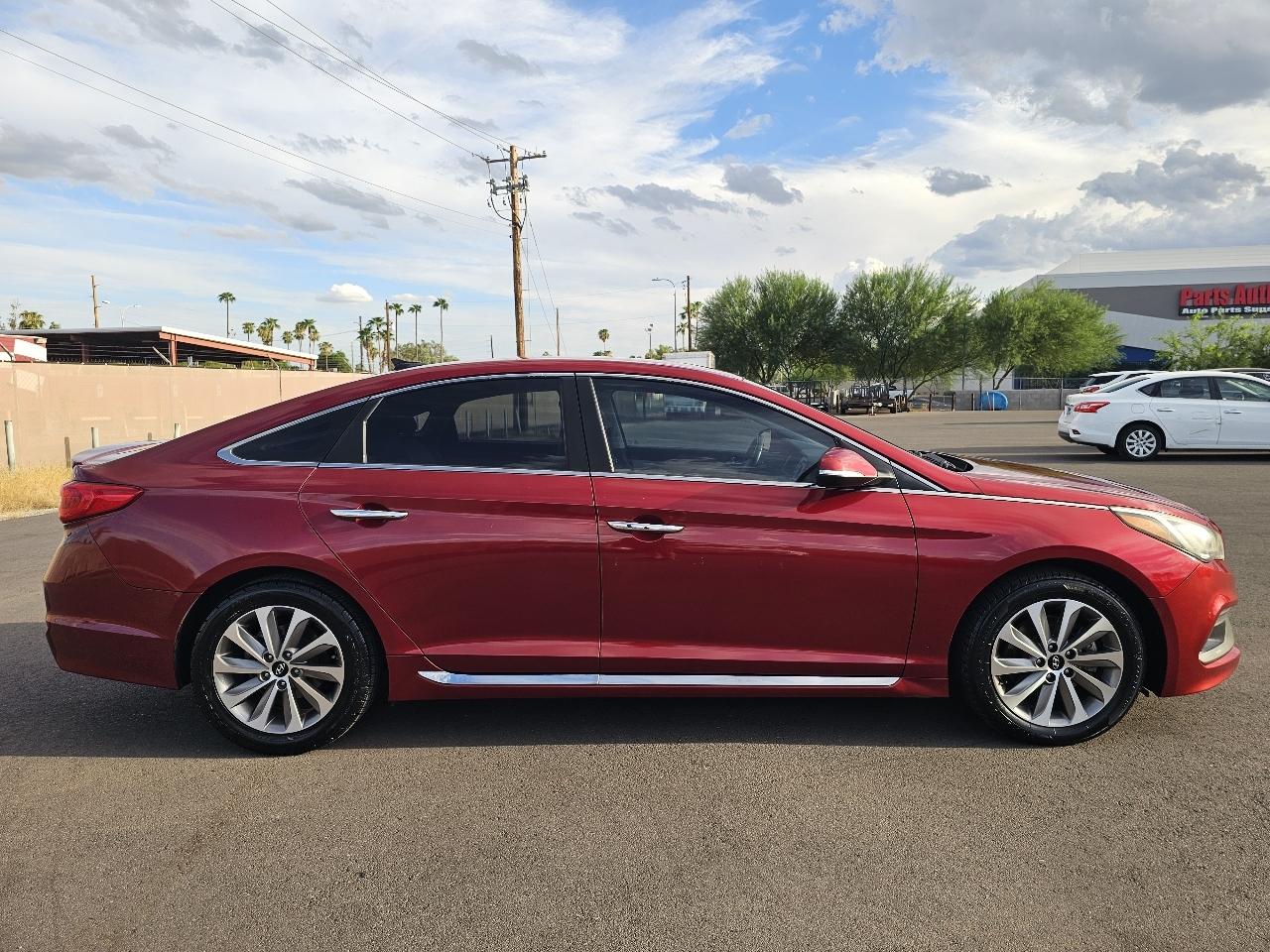 hyundai sonata 2015 5NPE34AF0FH066728 image hyundai sonata 2015 5NPE34AF0FH066728 image