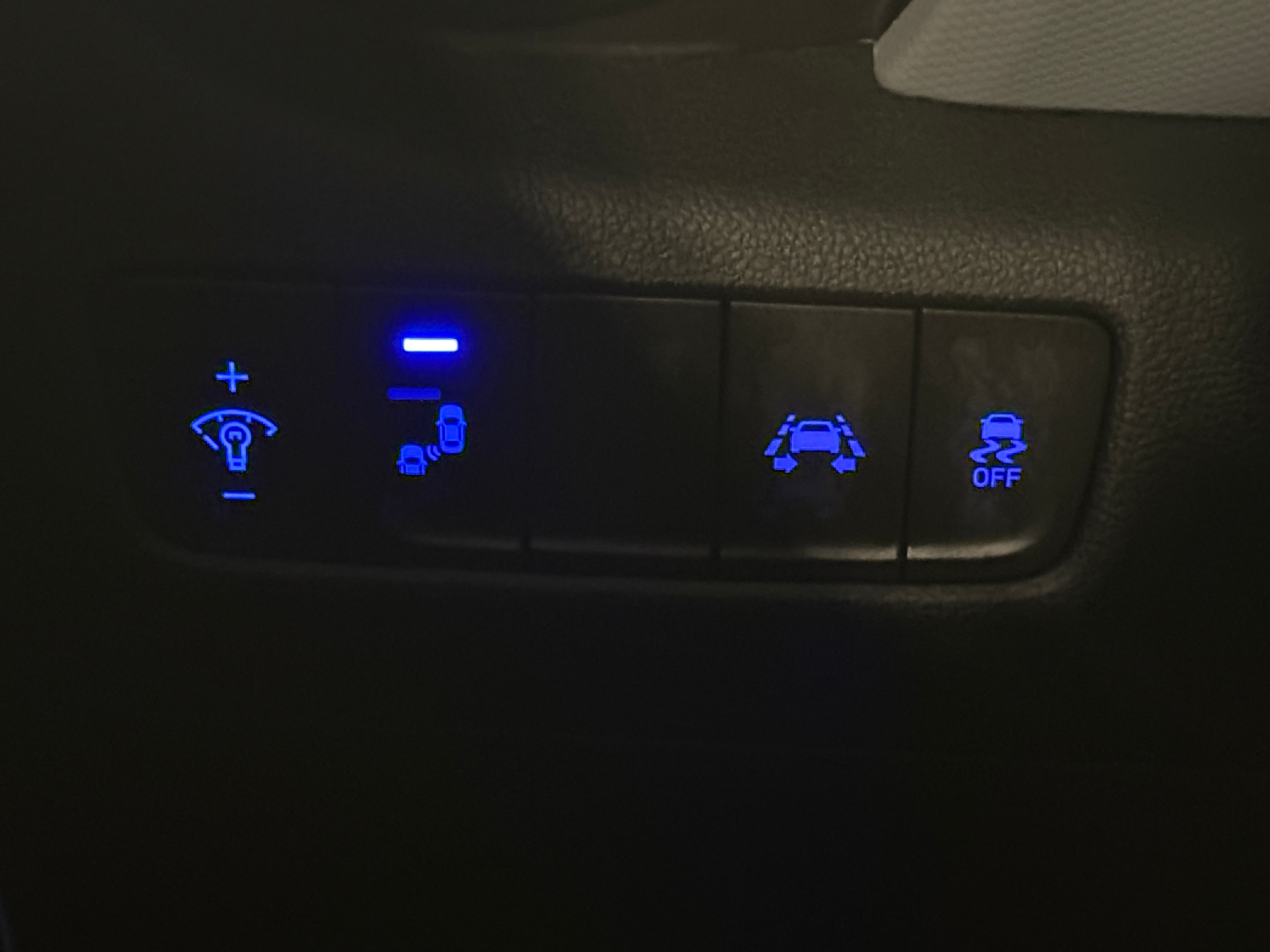 hyundai kona 2020 KM8K6CAA2LU415751 image hyundai kona 2020 KM8K6CAA2LU415751 image