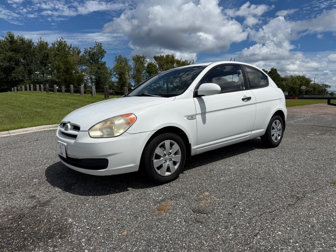 hyundai accent 2009 KMHCM36C69U133738 image hyundai accent 2009 KMHCM36C69U133738 image