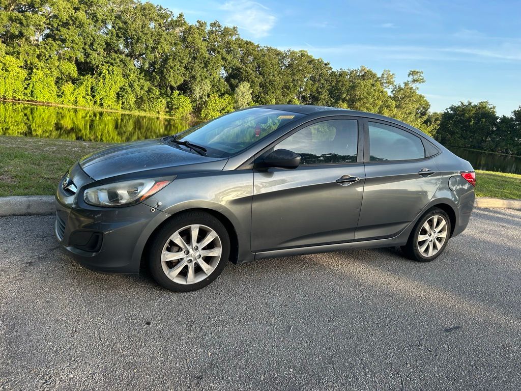 hyundai accent 2013 KMHCU4AE3DU307935 image hyundai accent 2013 KMHCU4AE3DU307935 image
