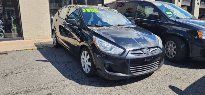 hyundai accent 2013 KMHCU5AE7DU065737 image hyundai accent 2013 KMHCU5AE7DU065737 image