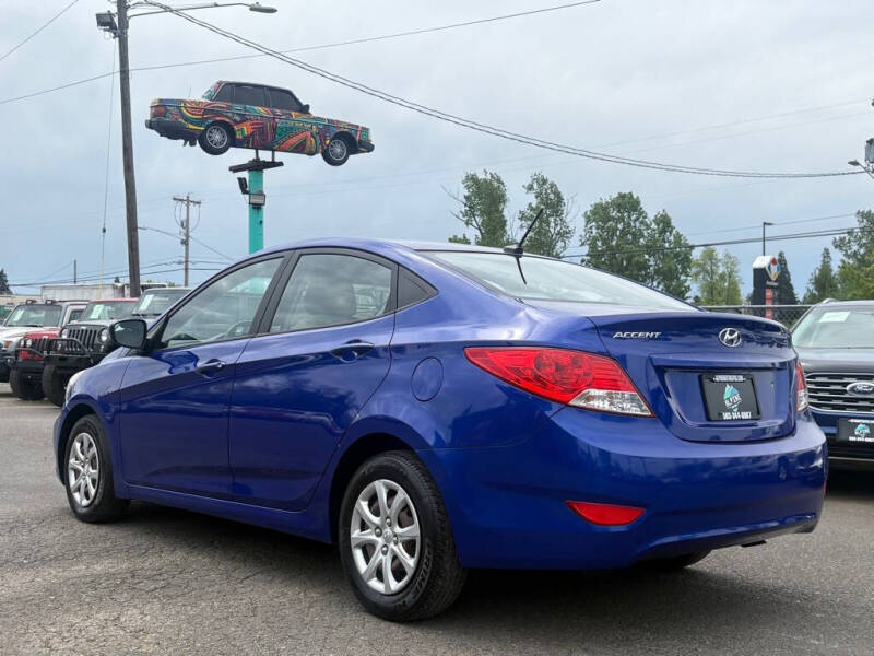 hyundai accent 2013 KMHCT4AE2DU385318 image hyundai accent 2013 KMHCT4AE2DU385318 image