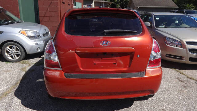 hyundai accent 2010 KMHCM3AC9AU185781 image hyundai accent 2010 KMHCM3AC9AU185781 image