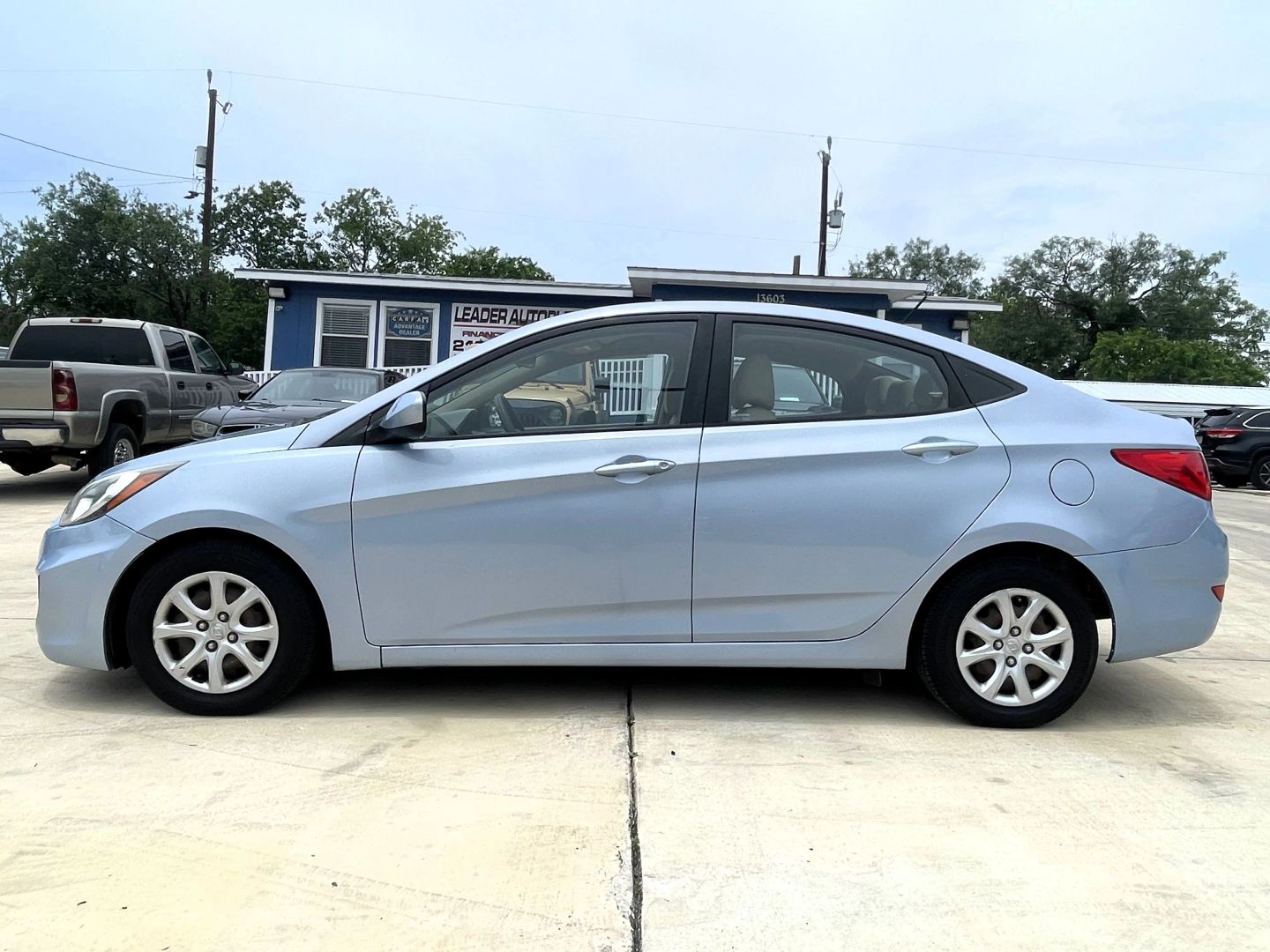 hyundai accent 2014 KMHCT4AE4EU587949 image hyundai accent 2014 KMHCT4AE4EU587949 image