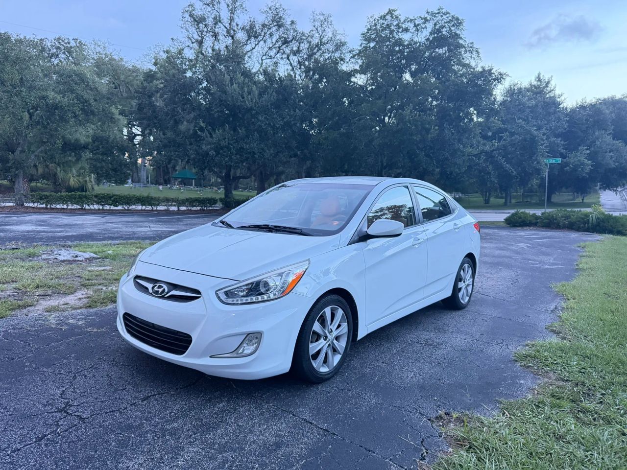 hyundai accent 2014 KMHCU4AE6EU627767 image hyundai accent 2014 KMHCU4AE6EU627767 image