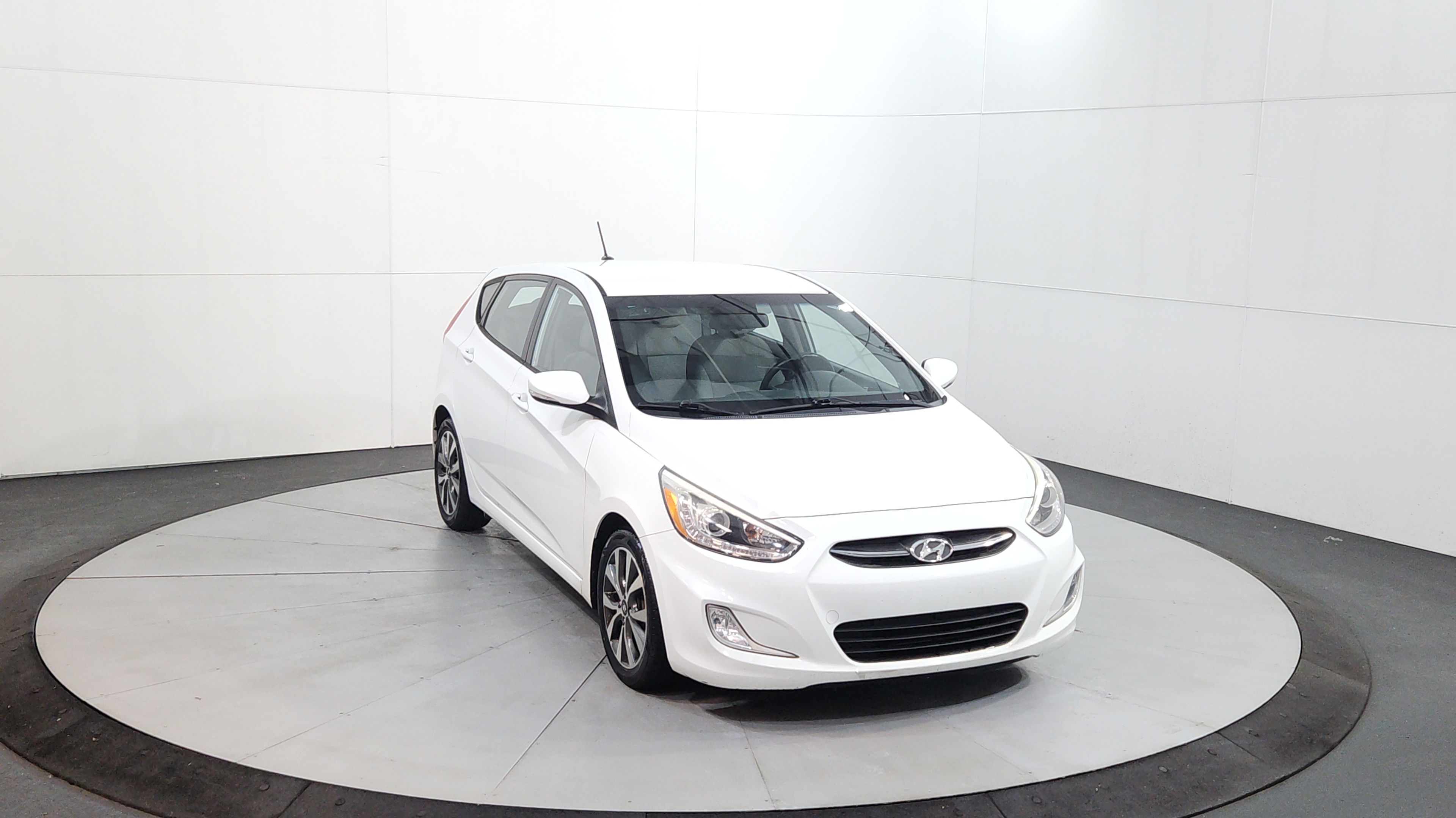 hyundai accent 2015 KMHCU5AEXFU232949 image hyundai accent 2015 KMHCU5AEXFU232949 image
