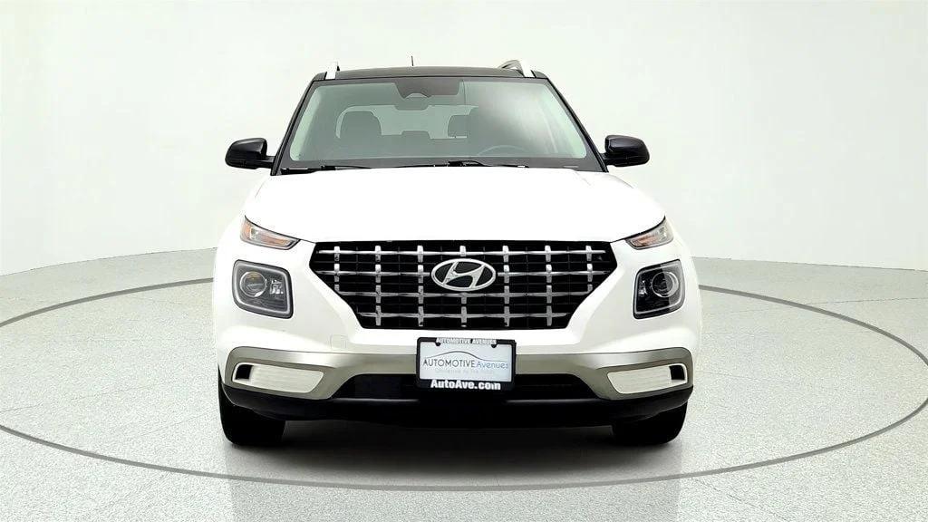 hyundai venue 2023 KMHRC8A35PU235790 image hyundai venue 2023 KMHRC8A35PU235790 image