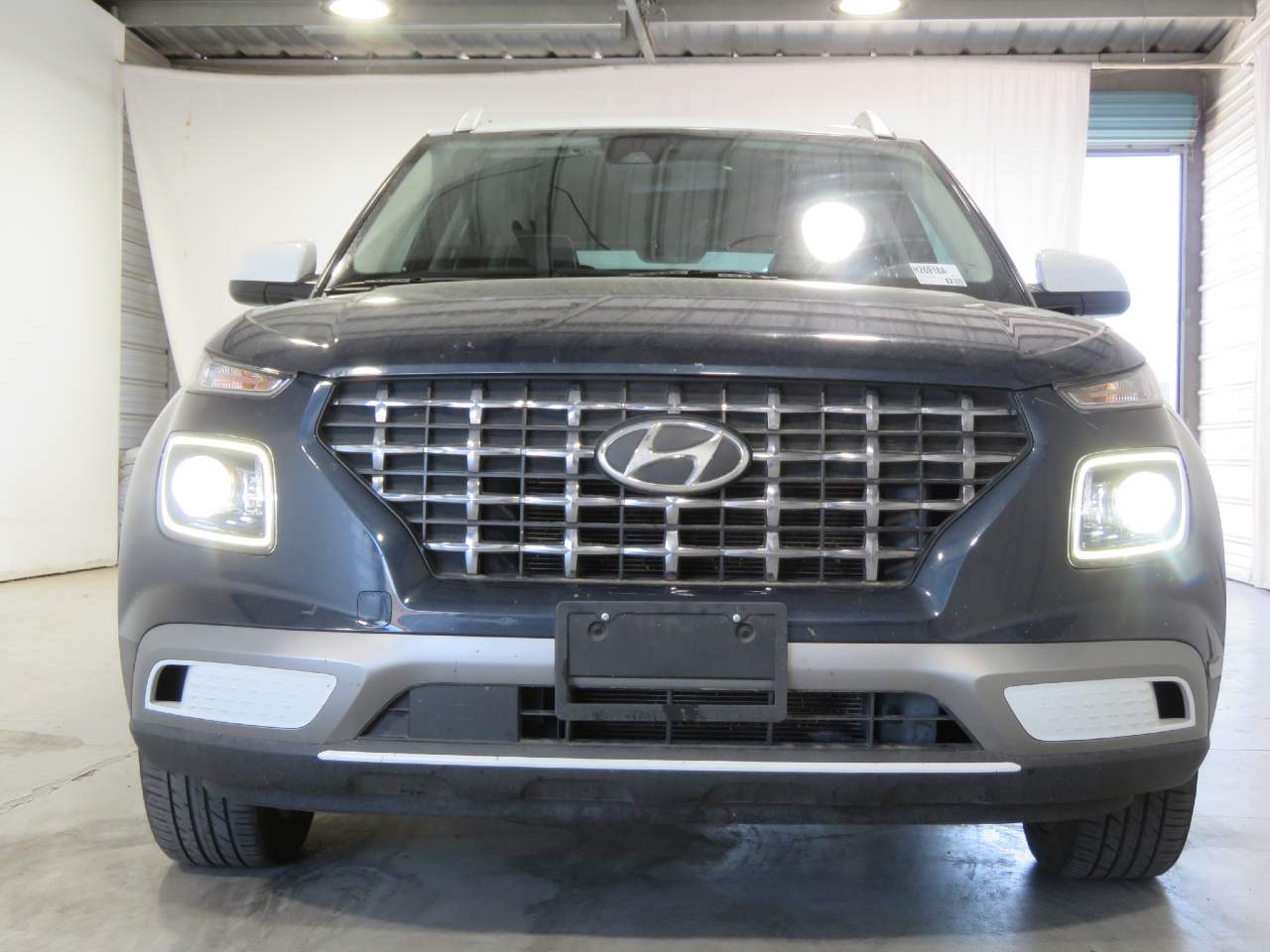 hyundai venue 2023 KMHRC8A36PU220196 image hyundai venue 2023 KMHRC8A36PU220196 image