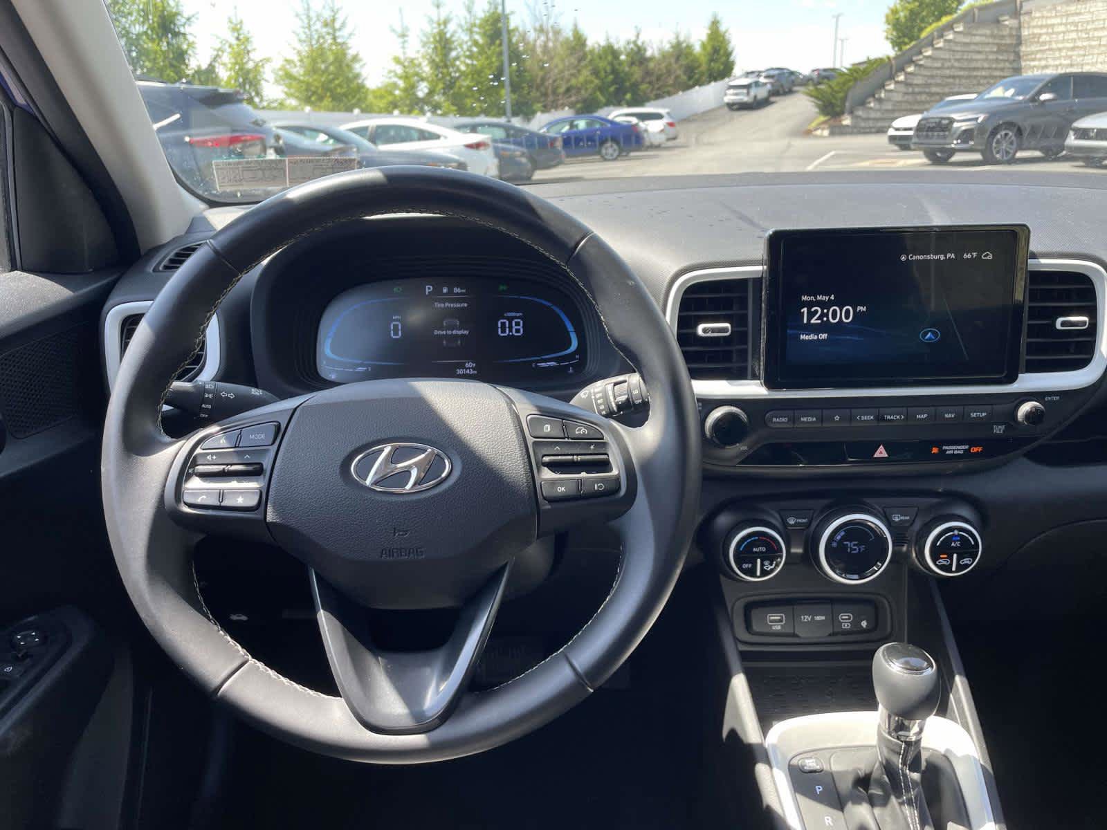 hyundai venue 2023 KMHRC8A32PU245385 image hyundai venue 2023 KMHRC8A32PU245385 image