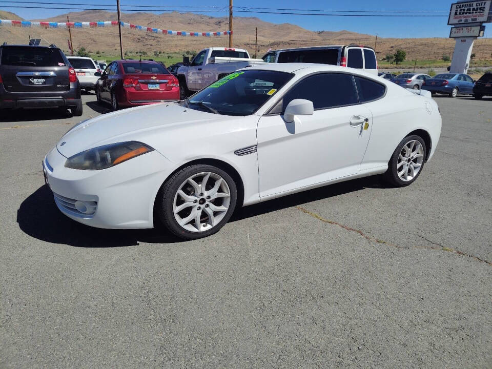 hyundai tiburon 2008 KMHHN66F68U281689 image hyundai tiburon 2008 KMHHN66F68U281689 image