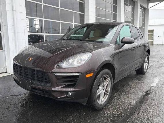 PORSCHE MACAN 2016 WP1AB2A51GLB40022 image PORSCHE MACAN 2016 WP1AB2A51GLB40022 image