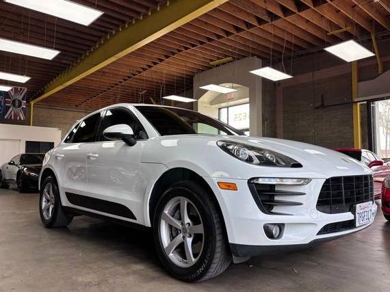 PORSCHE MACAN 2017 WP1AA2A51HLB09325 image PORSCHE MACAN 2017 WP1AA2A51HLB09325 image