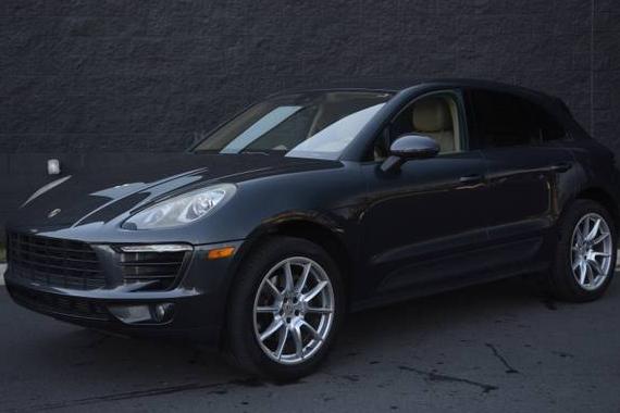 PORSCHE MACAN 2017 WP1AA2A55HLB02670 image PORSCHE MACAN 2017 WP1AA2A55HLB02670 image