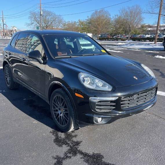 PORSCHE CAYENNE 2017 WP1AA2A28HKA81762 image PORSCHE CAYENNE 2017 WP1AA2A28HKA81762 image