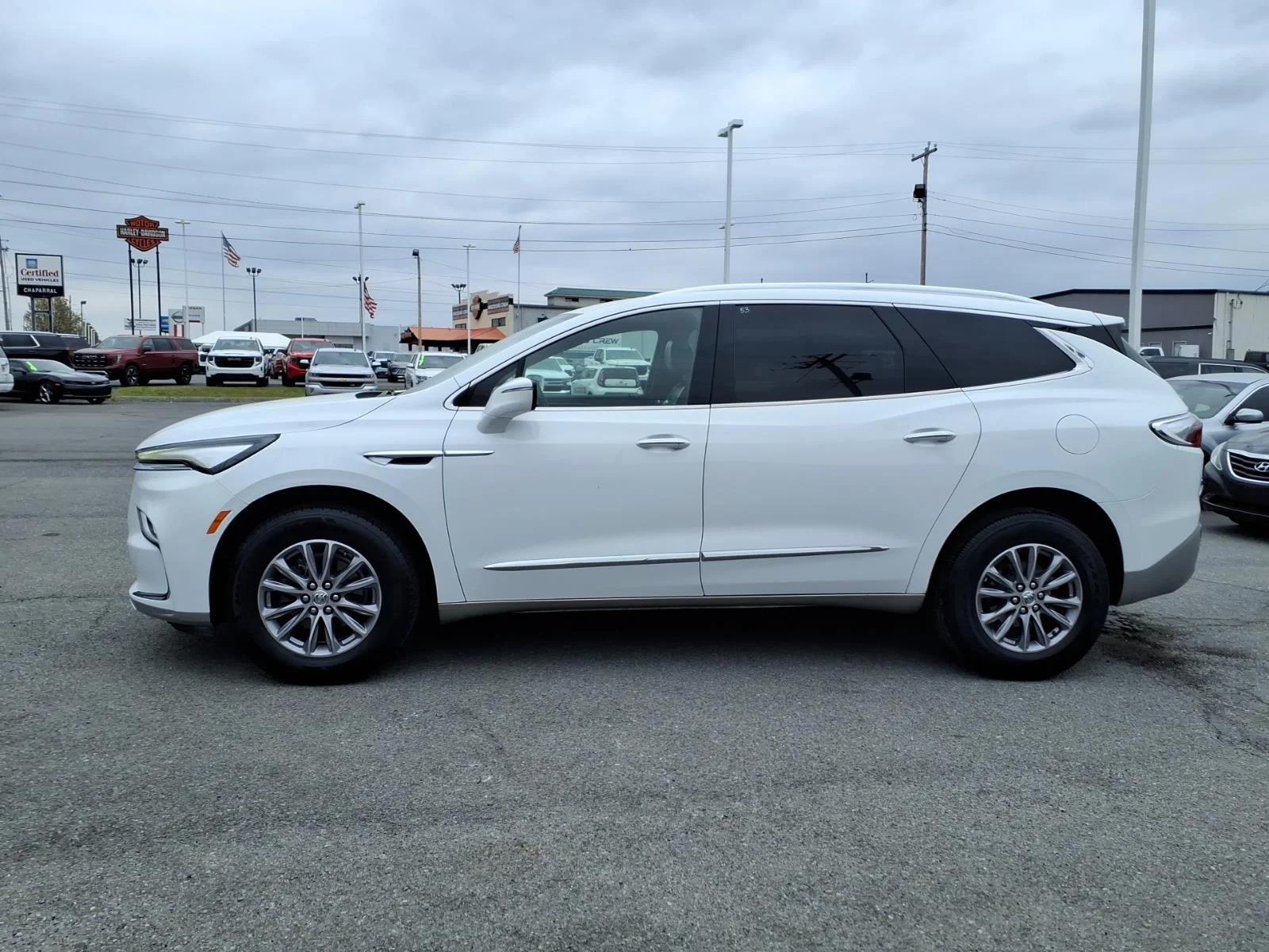 buick enclave 2023 5GAERBKW1PJ273155 image buick enclave 2023 5GAERBKW1PJ273155 image