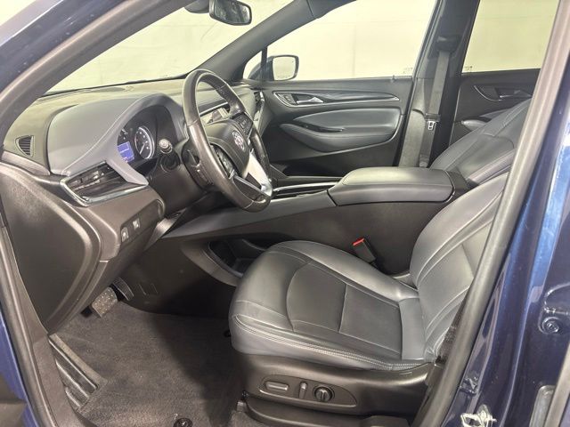buick enclave 2023 5GAEVAKW6PJ108000 image buick enclave 2023 5GAEVAKW6PJ108000 image