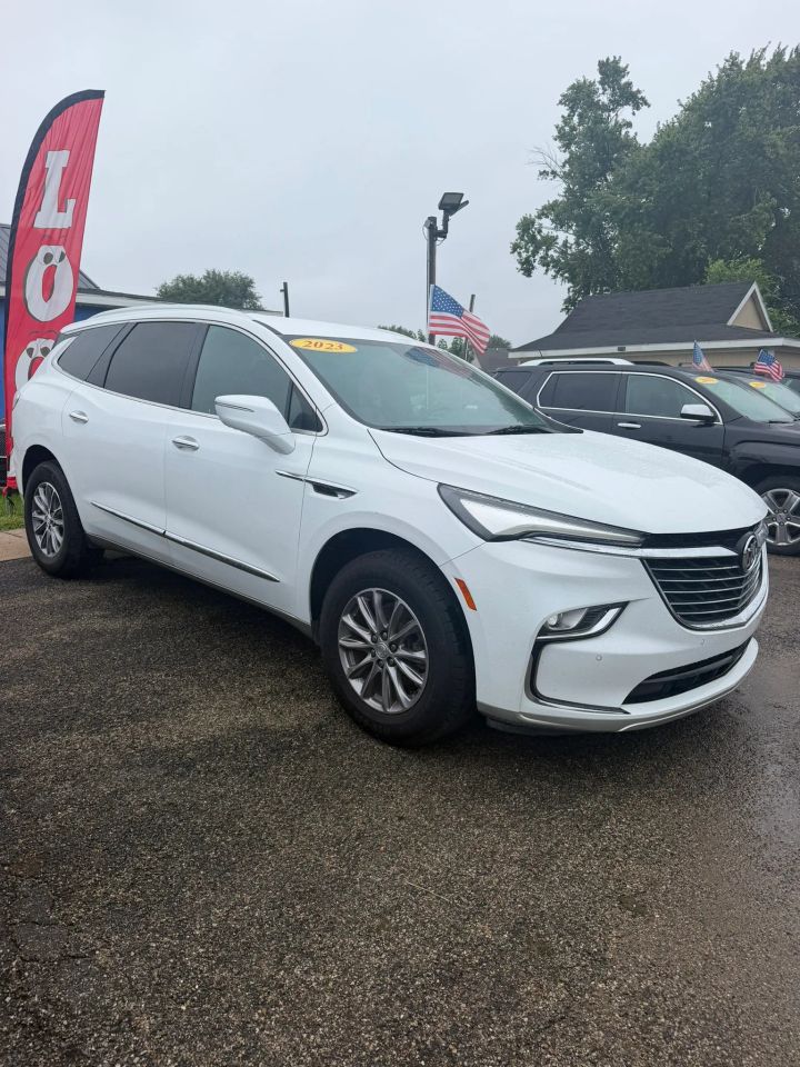 buick enclave 2023 5GAERBKW7PJ276643 image buick enclave 2023 5GAERBKW7PJ276643 image