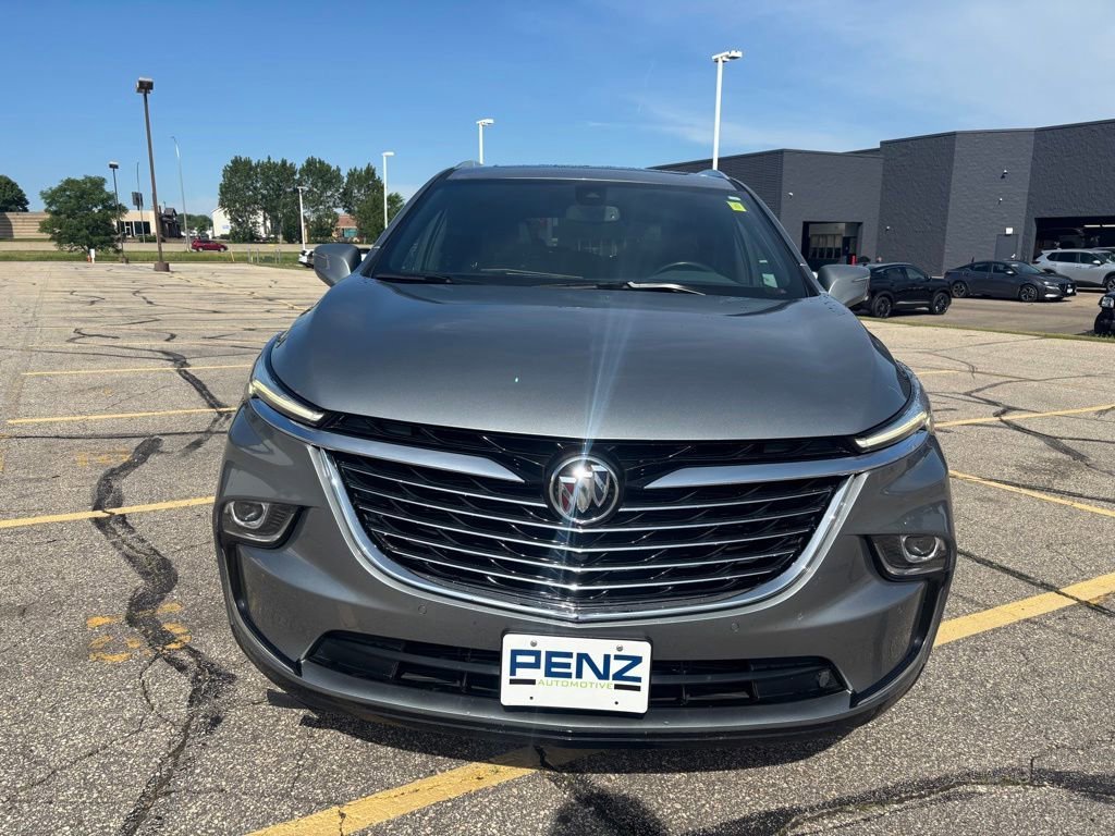buick enclave 2023 5GAEVAKW3PJ174777 image buick enclave 2023 5GAEVAKW3PJ174777 image