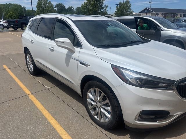 buick enclave 2019 5GAEVBKW9KJ214827 image buick enclave 2019 5GAEVBKW9KJ214827 image