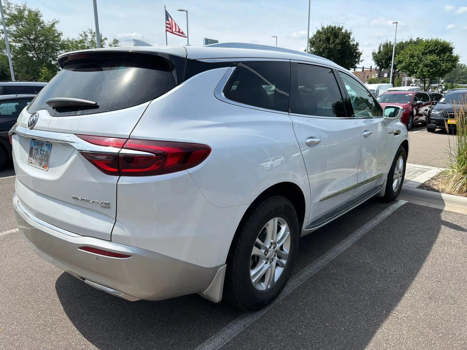 buick enclave 2019 5GAEVBKW0KJ225666 image buick enclave 2019 5GAEVBKW0KJ225666 image