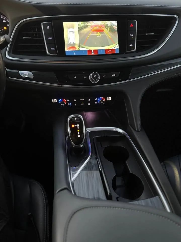 buick enclave 2019 5GAEVBKWXKJ248971 image buick enclave 2019 5GAEVBKWXKJ248971 image