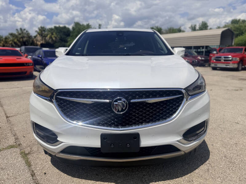 buick enclave 2018 5GAEVCKW3JJ253028 image buick enclave 2018 5GAEVCKW3JJ253028 image