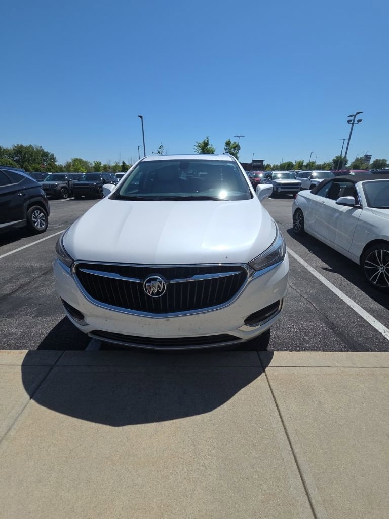 buick enclave 2018 5GAEVAKW9JJ165928 image buick enclave 2018 5GAEVAKW9JJ165928 image
