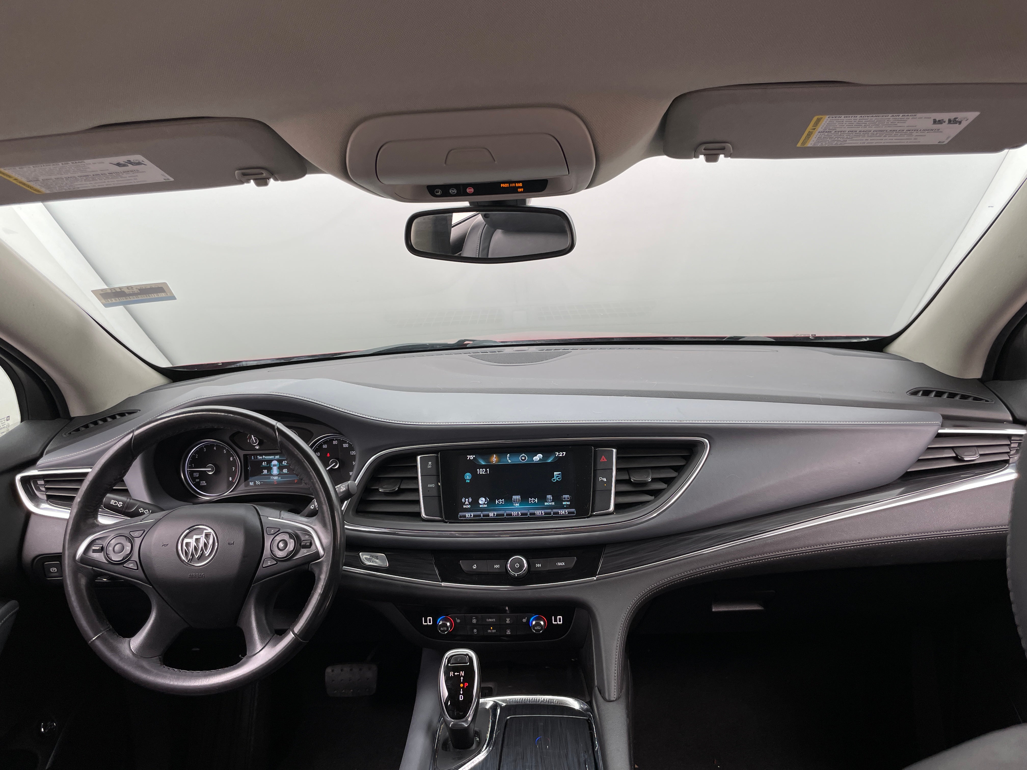 buick enclave 2018 5GAEVAKW4JJ259019 image buick enclave 2018 5GAEVAKW4JJ259019 image