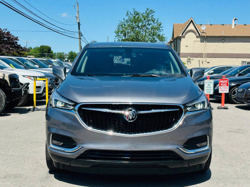 buick enclave 2018 5GAEVAKW8JJ243440 image buick enclave 2018 5GAEVAKW8JJ243440 image