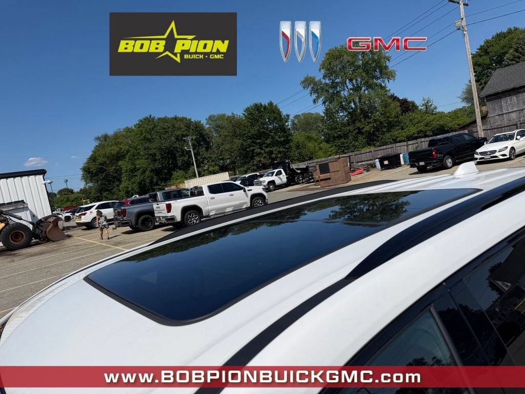 buick enclave 2026 5GAEVBKS7TJ105698 image buick enclave 2026 5GAEVBKS7TJ105698 image