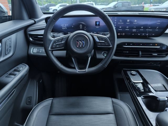 buick enclave 2026 5GAEVBKSXTJ242683 image buick enclave 2026 5GAEVBKSXTJ242683 image