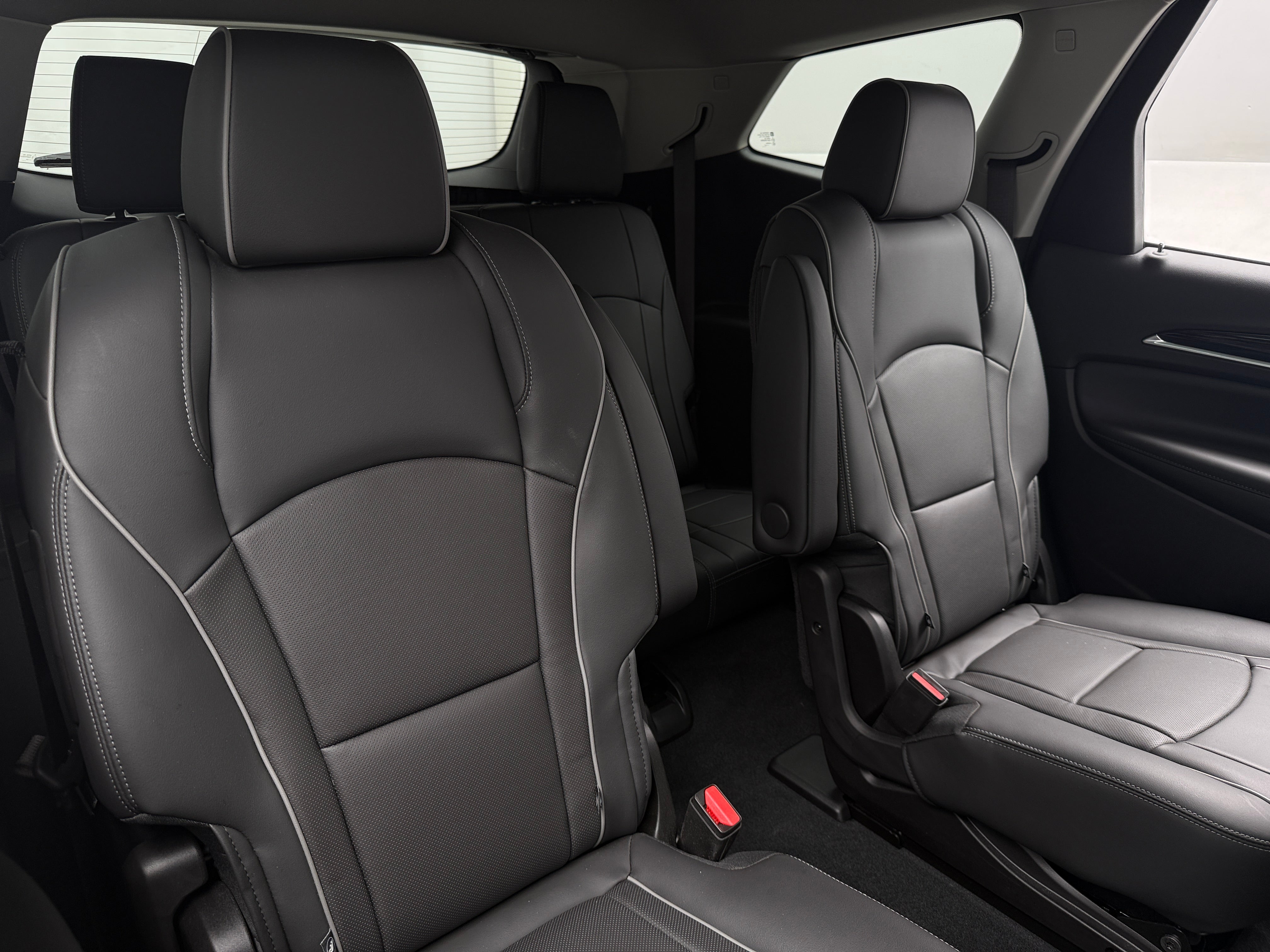 buick enclave 2021 5GAERDKW0MJ225394 image buick enclave 2021 5GAERDKW0MJ225394 image