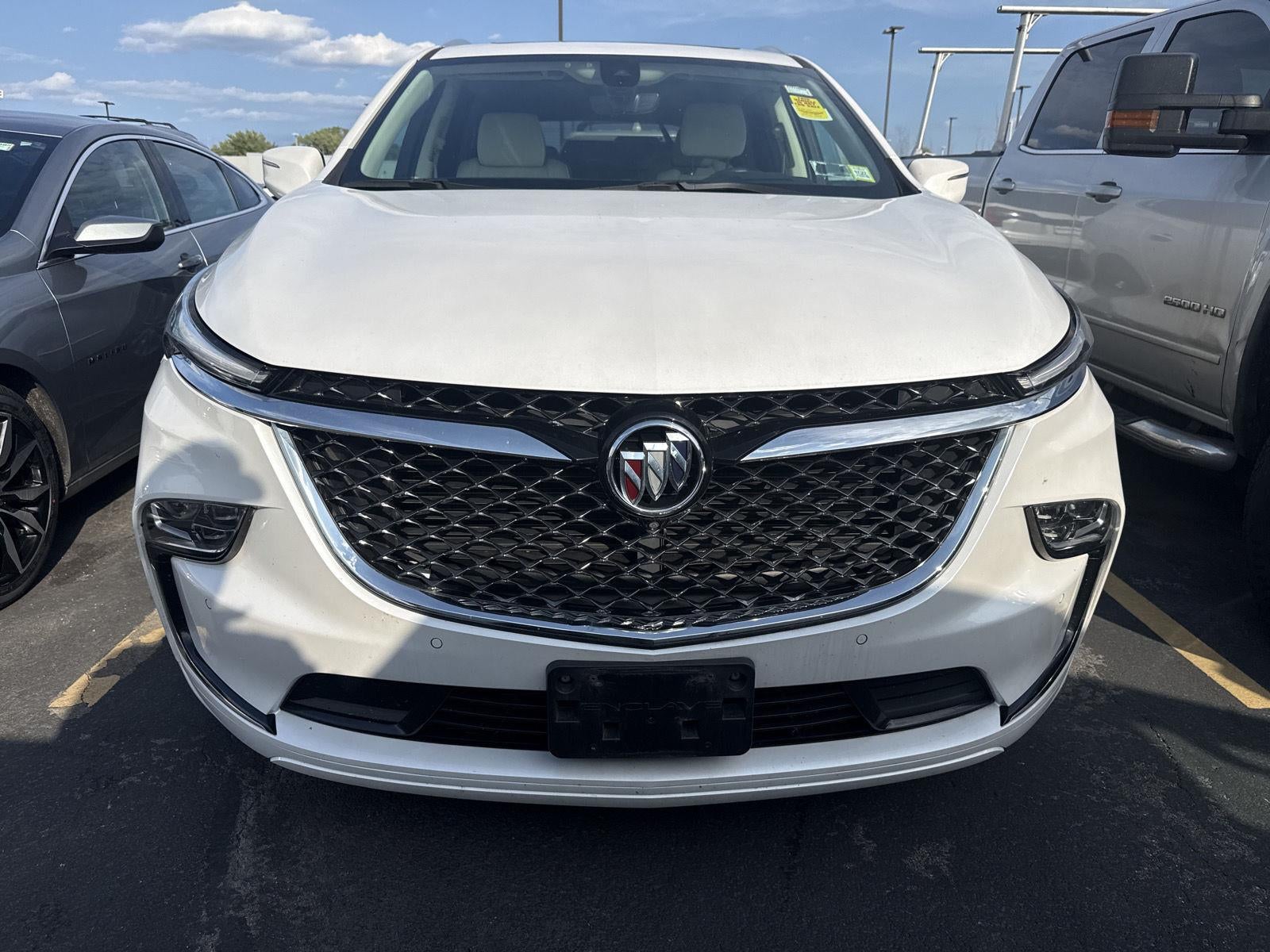 buick enclave 2024 5GAEVCKWXRJ102263 image buick enclave 2024 5GAEVCKWXRJ102263 image