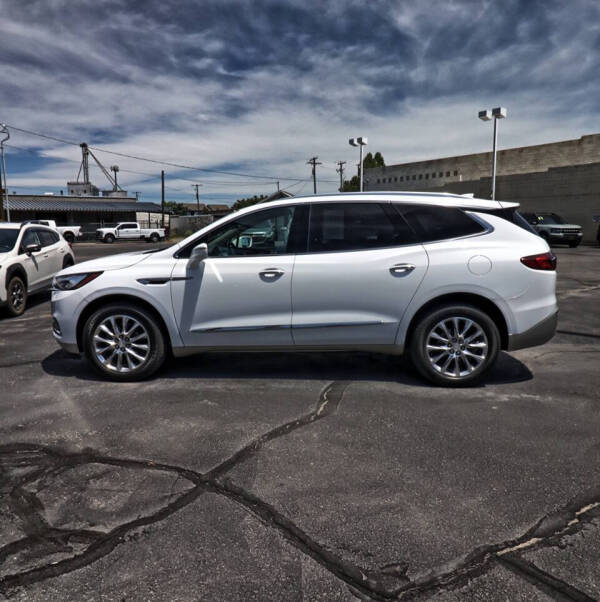 buick enclave 2020 5GAEVBKW3LJ174410 image buick enclave 2020 5GAEVBKW3LJ174410 image