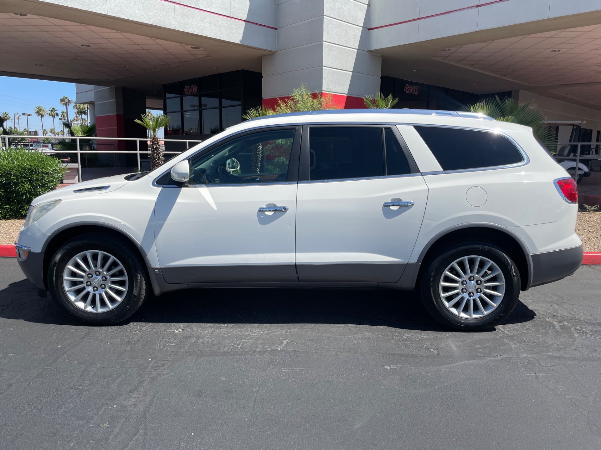 buick enclave 2010 5GALVBED6AJ191801 image buick enclave 2010 5GALVBED6AJ191801 image