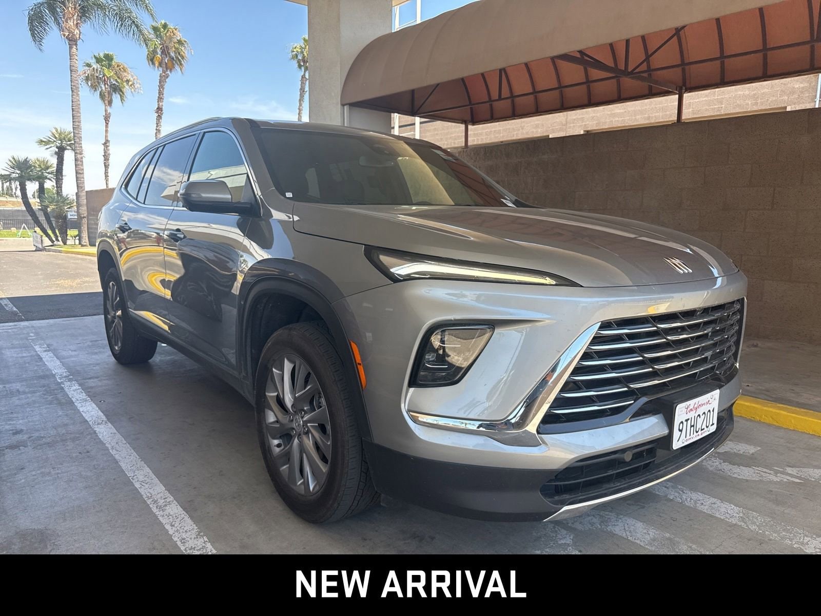 buick enclave 2025 5GAERARS1SJ248228 image buick enclave 2025 5GAERARS1SJ248228 image