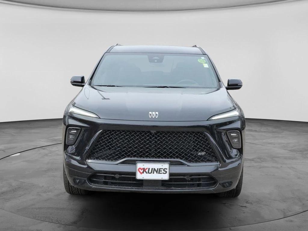 buick enclave 2025 5GAEVBRS8SJ239429 image buick enclave 2025 5GAEVBRS8SJ239429 image