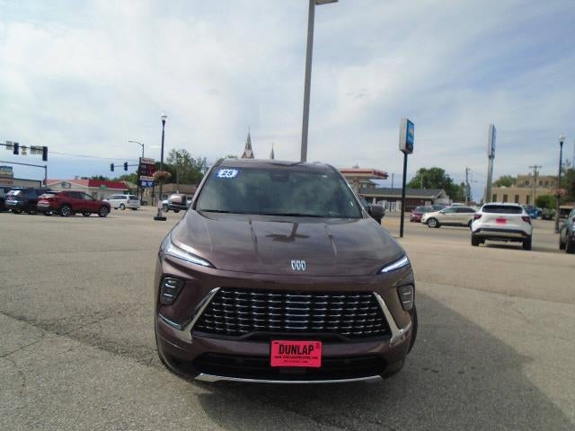 buick enclave 2025 5GAEVCRS2SJ173188 image buick enclave 2025 5GAEVCRS2SJ173188 image