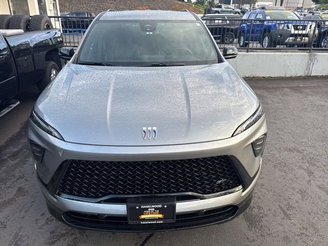 buick enclave 2025 5GAEVBRS8SJ112969 image buick enclave 2025 5GAEVBRS8SJ112969 image