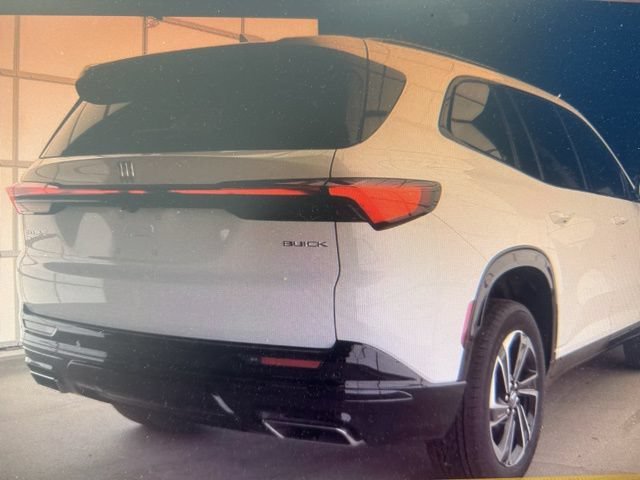 buick enclave 2025 5GAEVBRS4SJ270919 image buick enclave 2025 5GAEVBRS4SJ270919 image