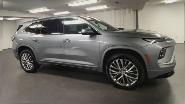 buick enclave 2025 5GAERCRS8SJ306685 image buick enclave 2025 5GAERCRS8SJ306685 image