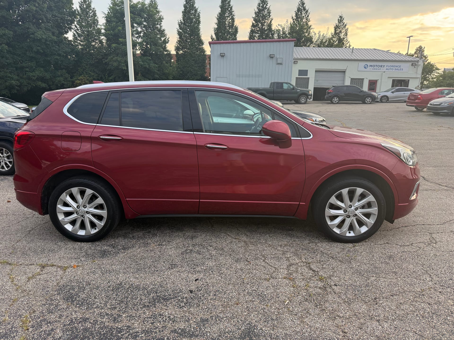 buick envision 2017 LRBFXESX2HD103808 image buick envision 2017 LRBFXESX2HD103808 image
