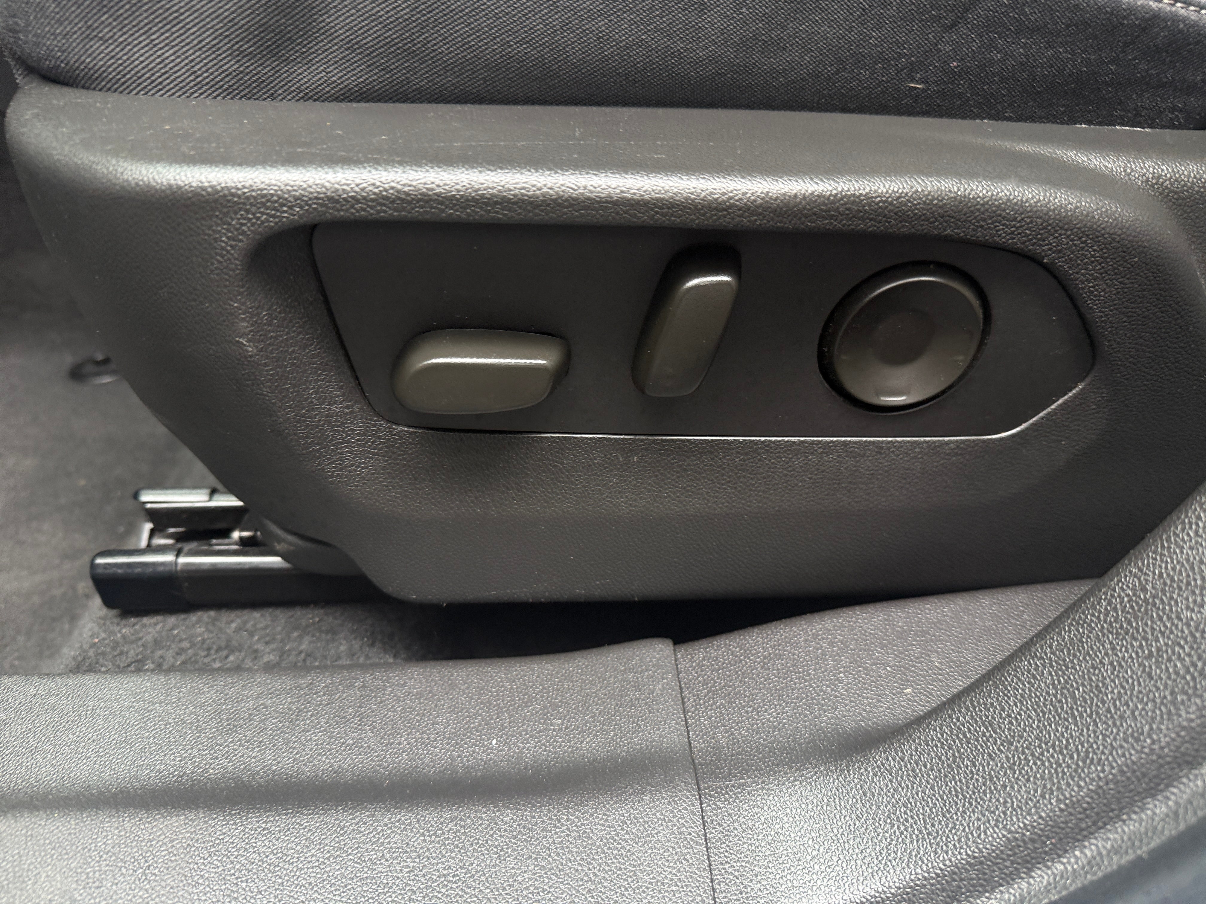 buick envision 2024 LRBFZME47RD065497 image buick envision 2024 LRBFZME47RD065497 image
