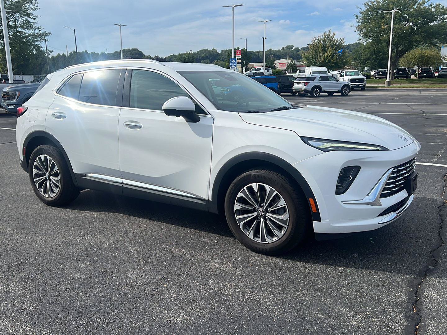 buick envision 2024 LRBFZME41RD060053 image buick envision 2024 LRBFZME41RD060053 image