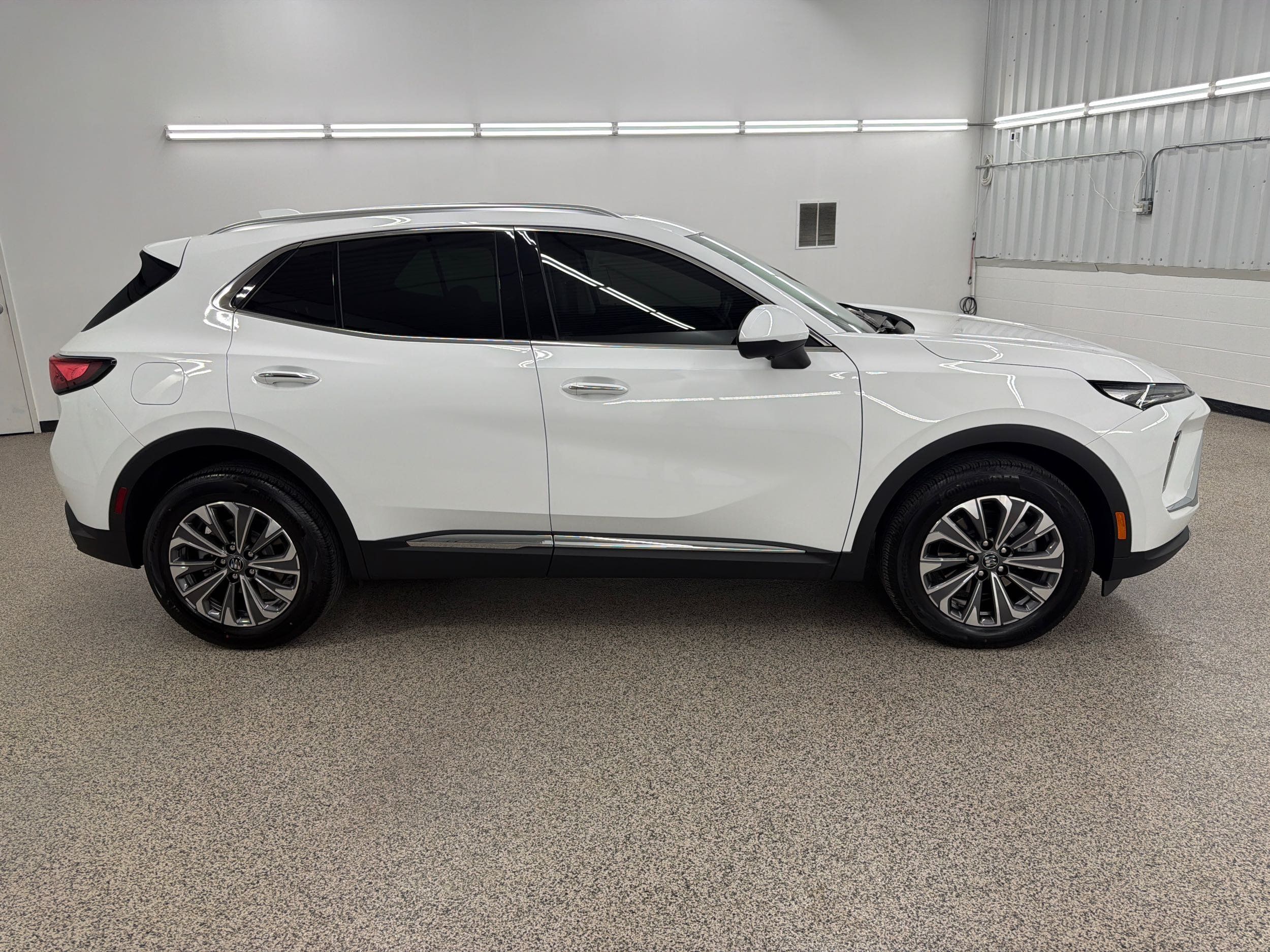 buick envision 2025 LRBFZKE45SD027258 image buick envision 2025 LRBFZKE45SD027258 image