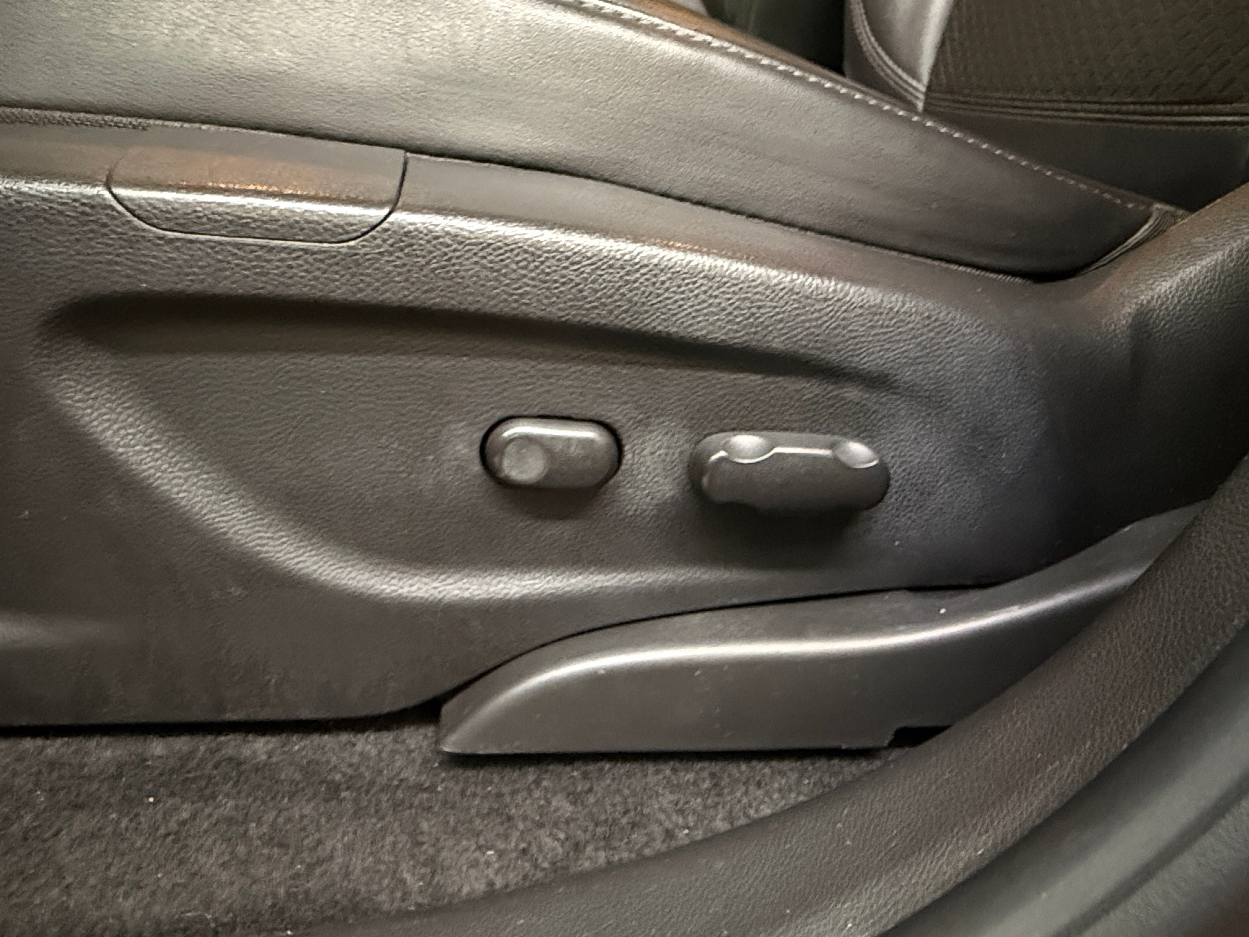 buick encore 2018 KL4CJASB5JB705620 image buick encore 2018 KL4CJASB5JB705620 image