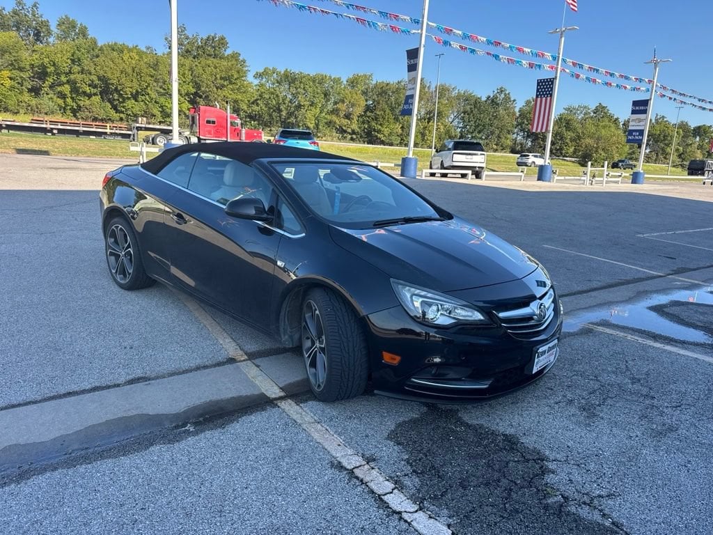 buick cascada 2018 W04WH3N54JG059645 image buick cascada 2018 W04WH3N54JG059645 image